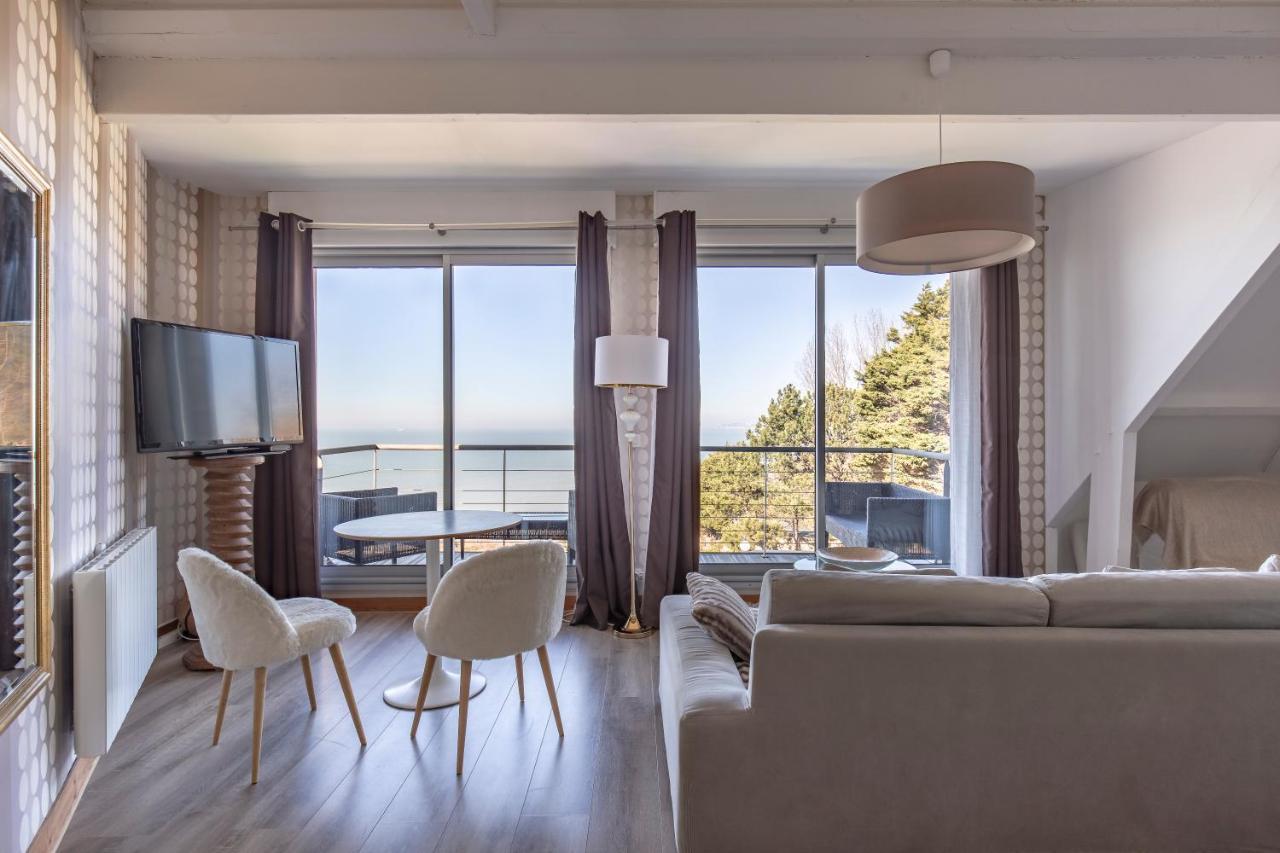 Domaine Du Grand Bec Bed and Breakfast Villerville Εξωτερικό φωτογραφία